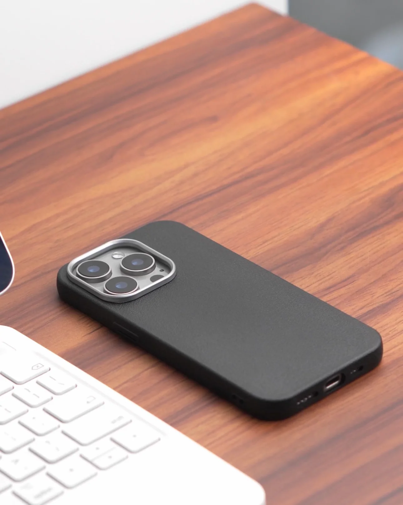 Premium TPU Leather Case Cover for iPhone - Image 8
