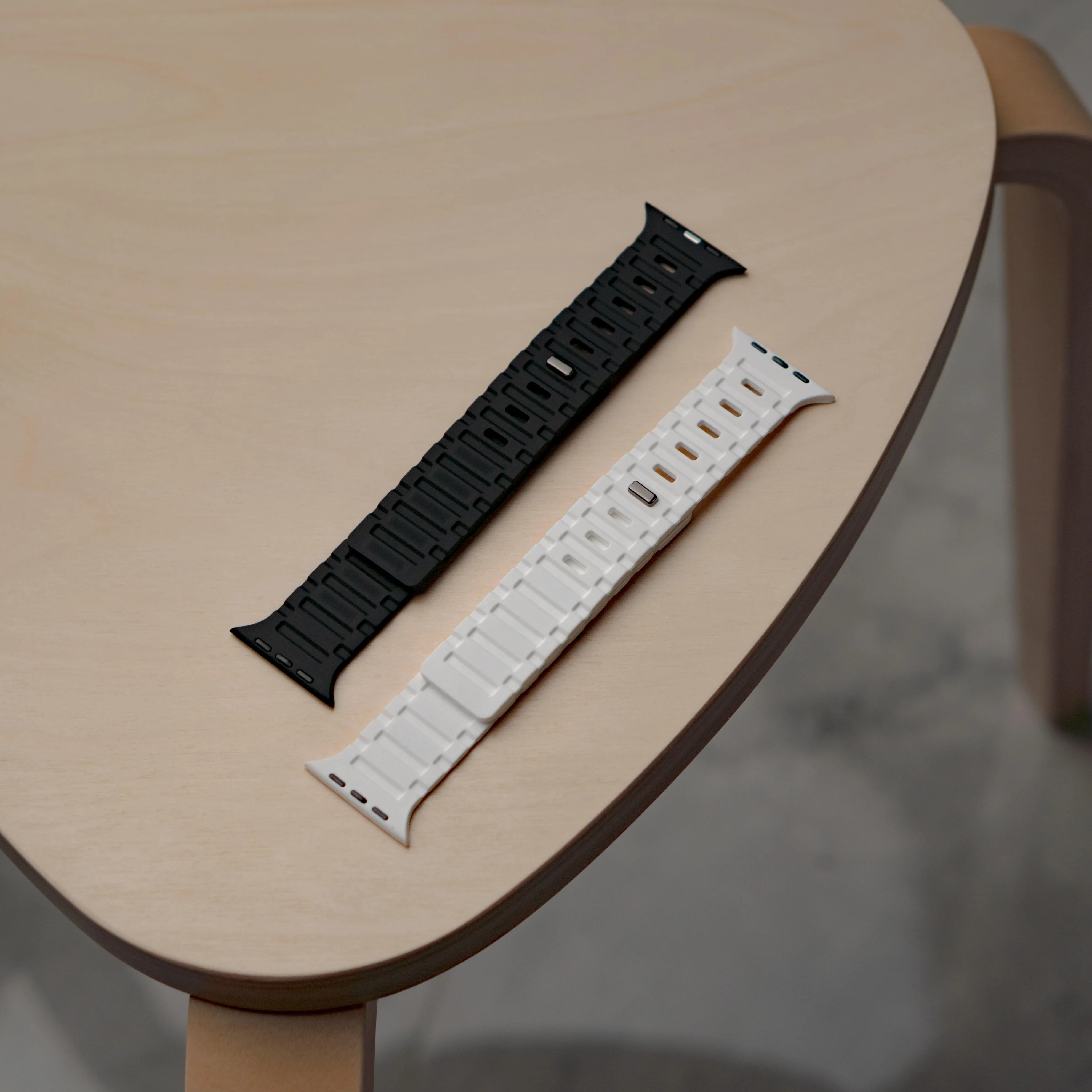 Premium Dual Silicone Magnetic Straps for Apple iWatch (42-49mm) - Image 3